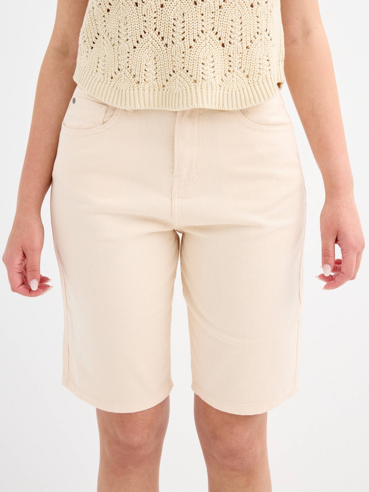 Basic beige denim bermuda beige front view