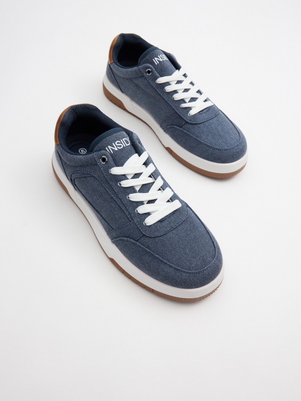 Zapatilla skater combinada vaquera azul acero vista detalle