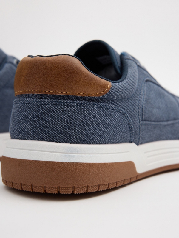 Zapatilla skater combinada vaquera azul acero vista detalle