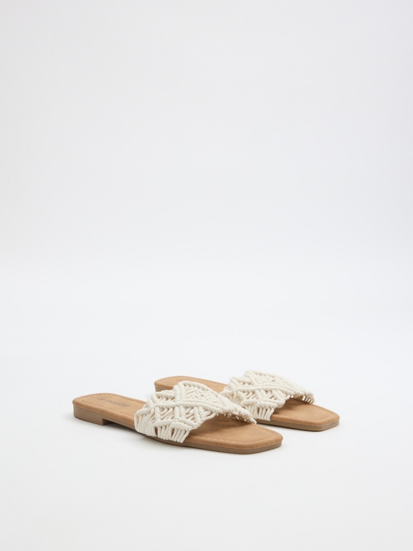 Sandalia pala crochet blanco roto vista frontal 45º