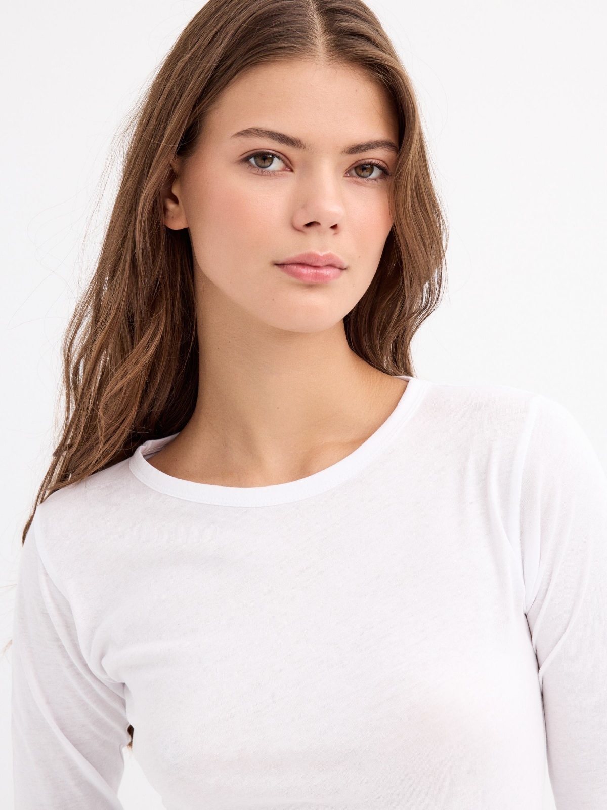 %Pto% T-shirt básica lisa branco