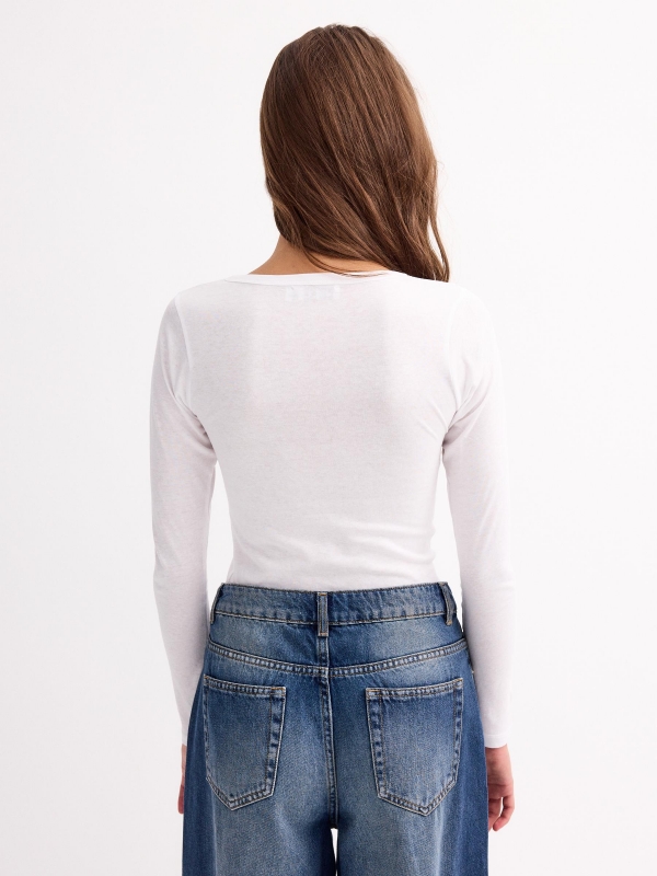 V-neck T-shirt with buttons white middle back view