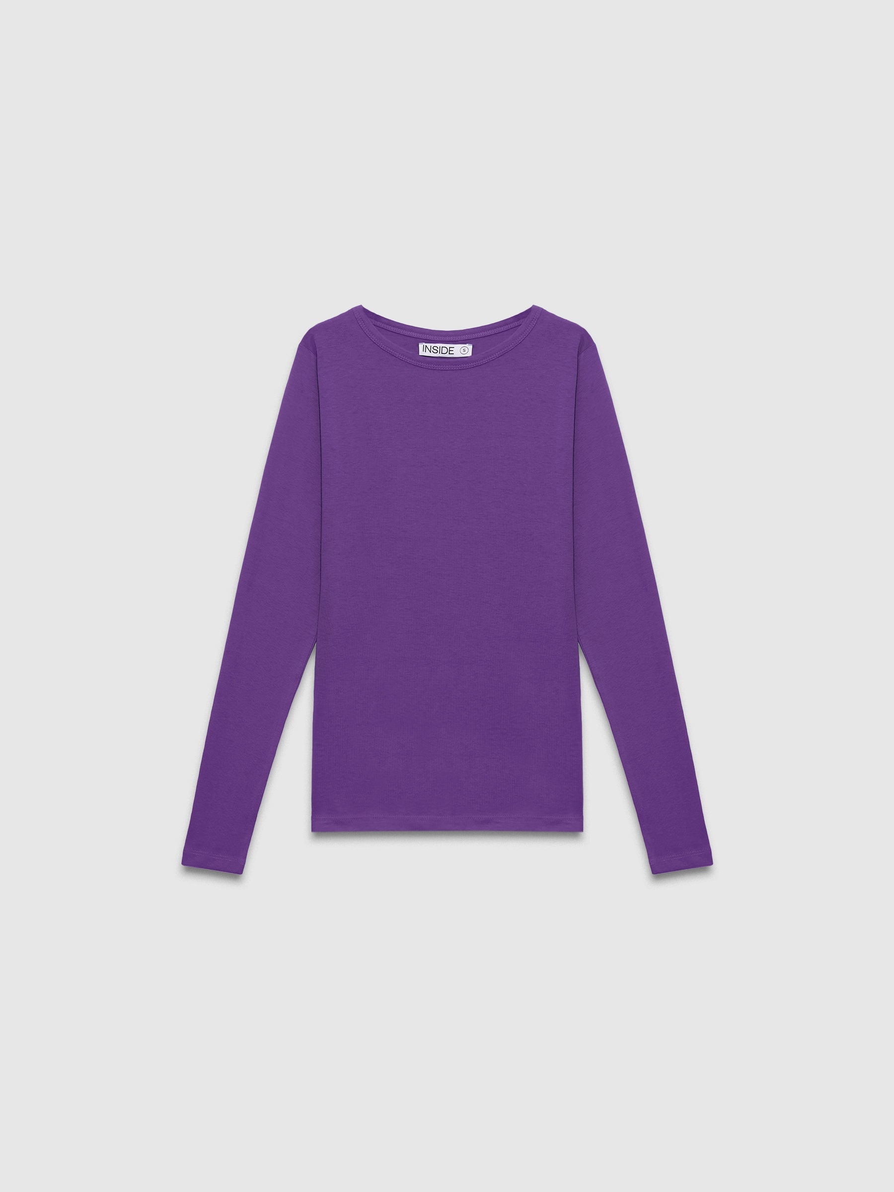 Basic plain T-shirt lilac middle front view