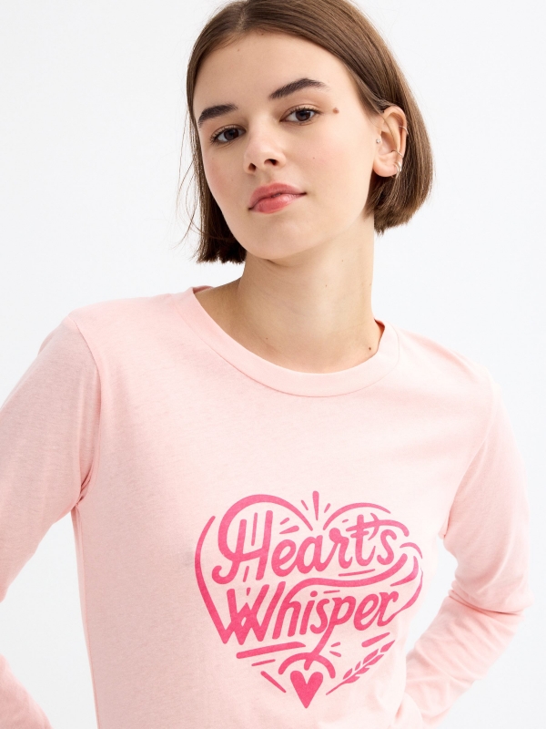 Camiseta Heart Whisper rosa vista detalle