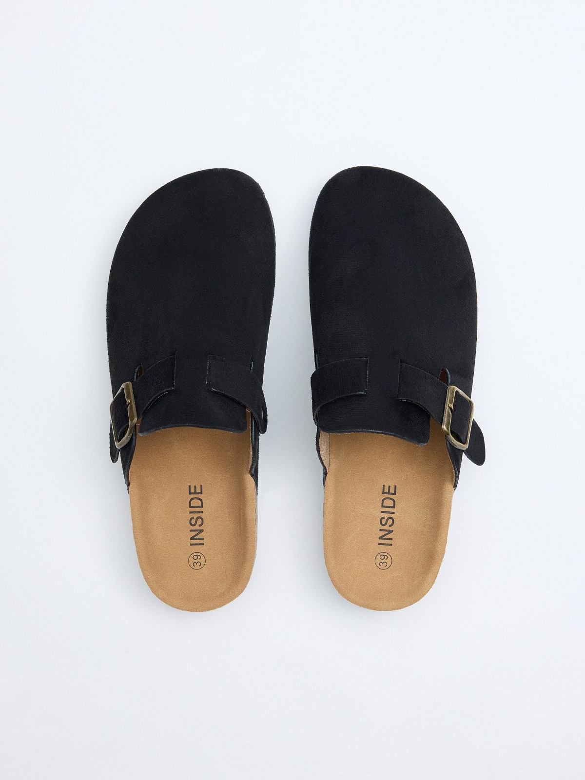 Black clogs black zenithal view