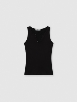 %Pto% Camiseta cuello pico botones negro vista frontal