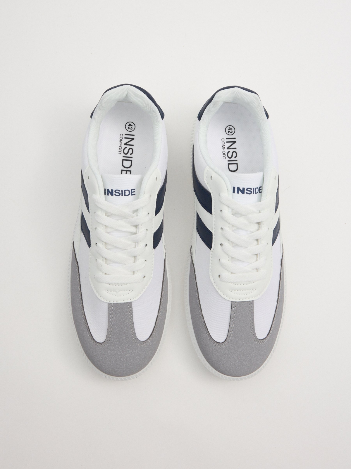 Two-tone canvas sneaker white zenithal view