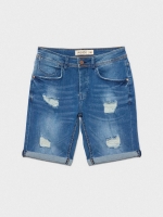 %Pto% Bermuda jeans desgastada rasgada azul vista frontal