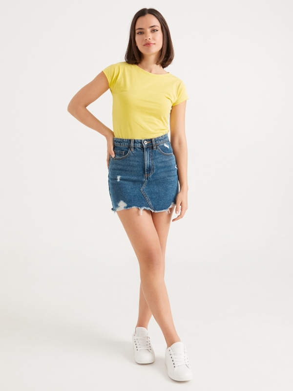 T-shirt básica de gola redonda amarelo vista geral frontal