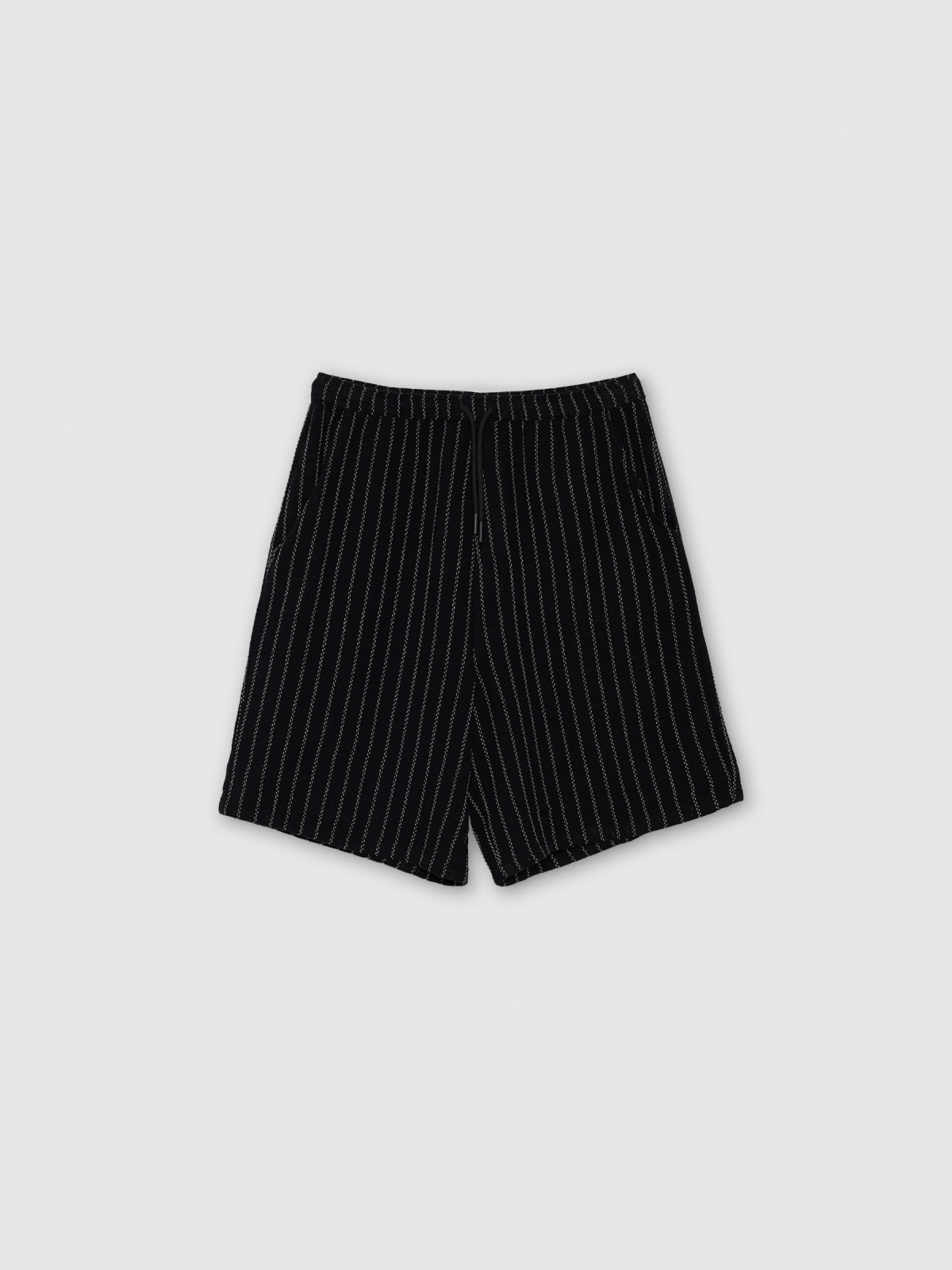  Bermuda jogger textura rayas negro vista frontal