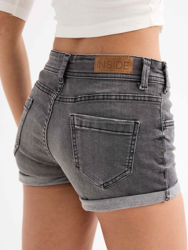 Shorts denim gris lavado gris vista detalle