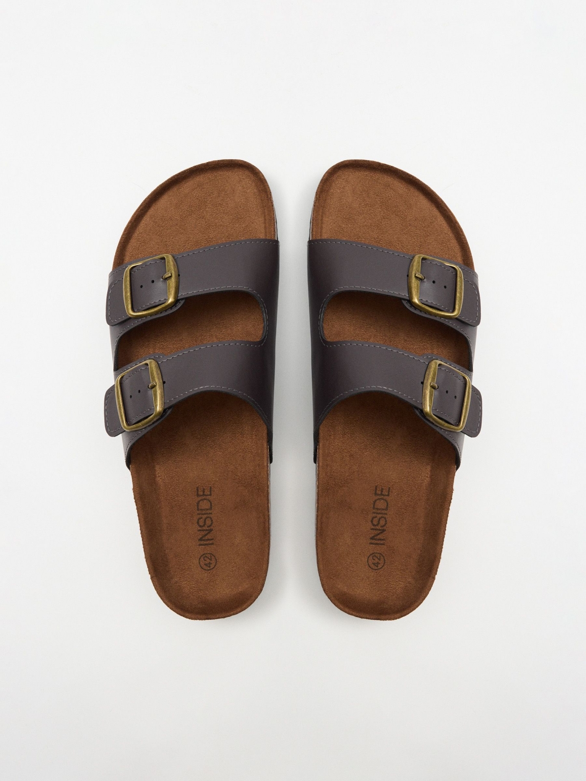 Open sandal buckles brown detail view