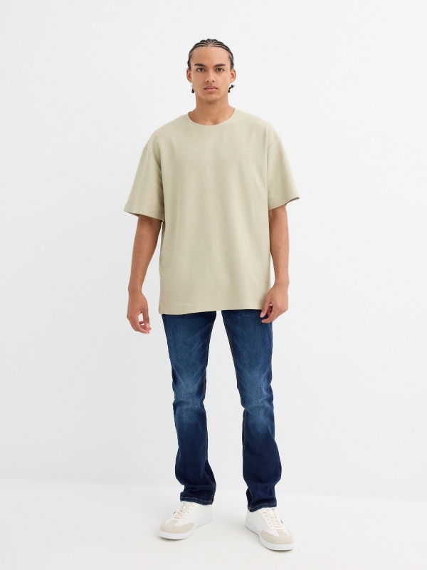 Camiseta básica oversize verde grisáceo vista general frontal