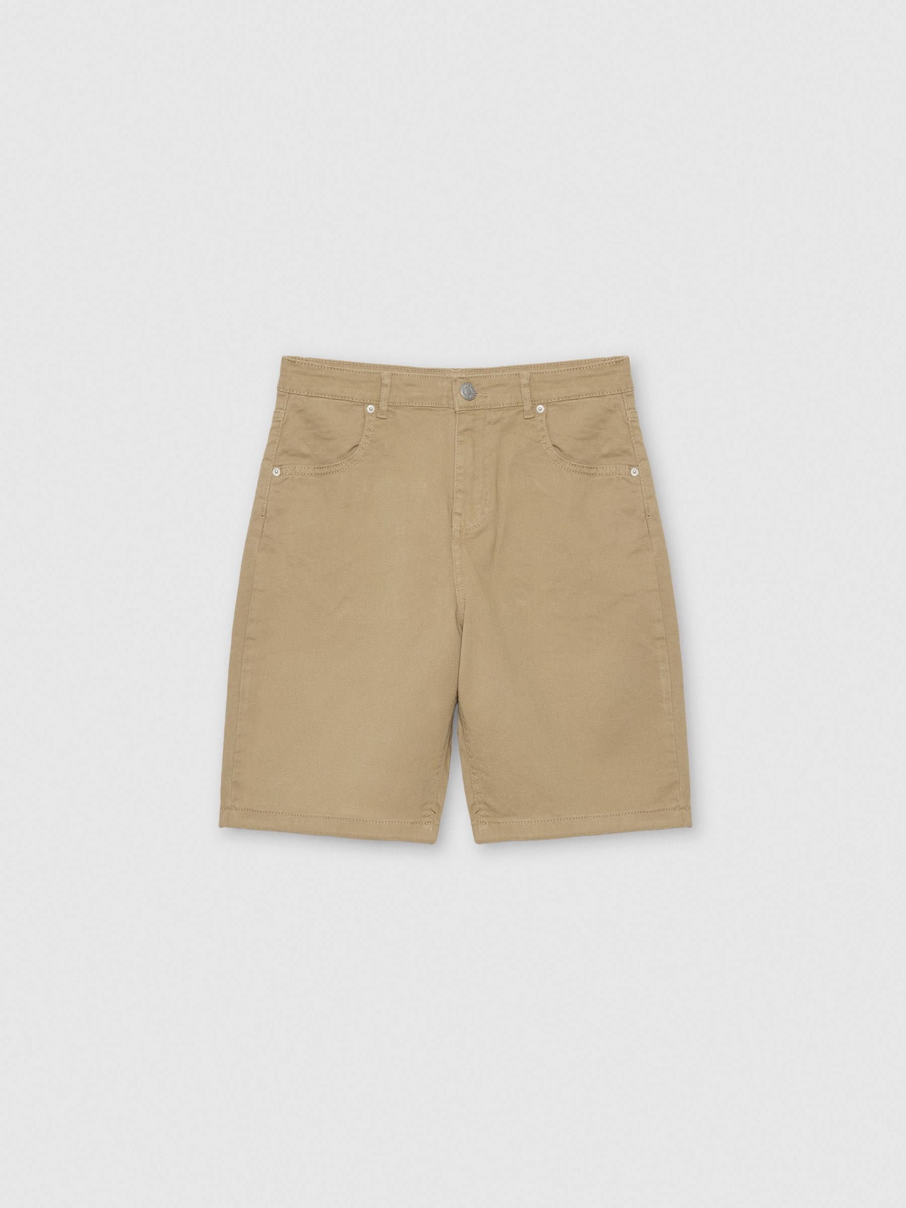 Bermudas color baggy beige vista media frontal