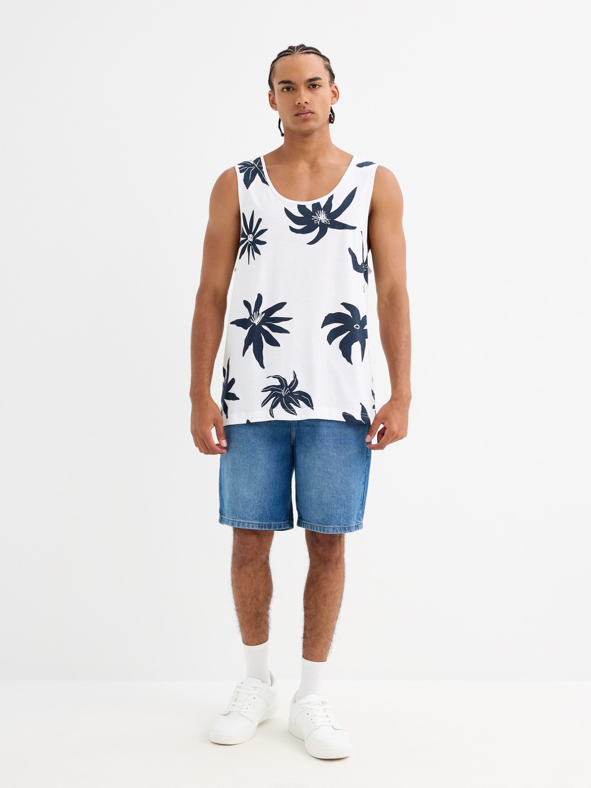 Camiseta de tirantes estampado floral blanco vista general frontal
