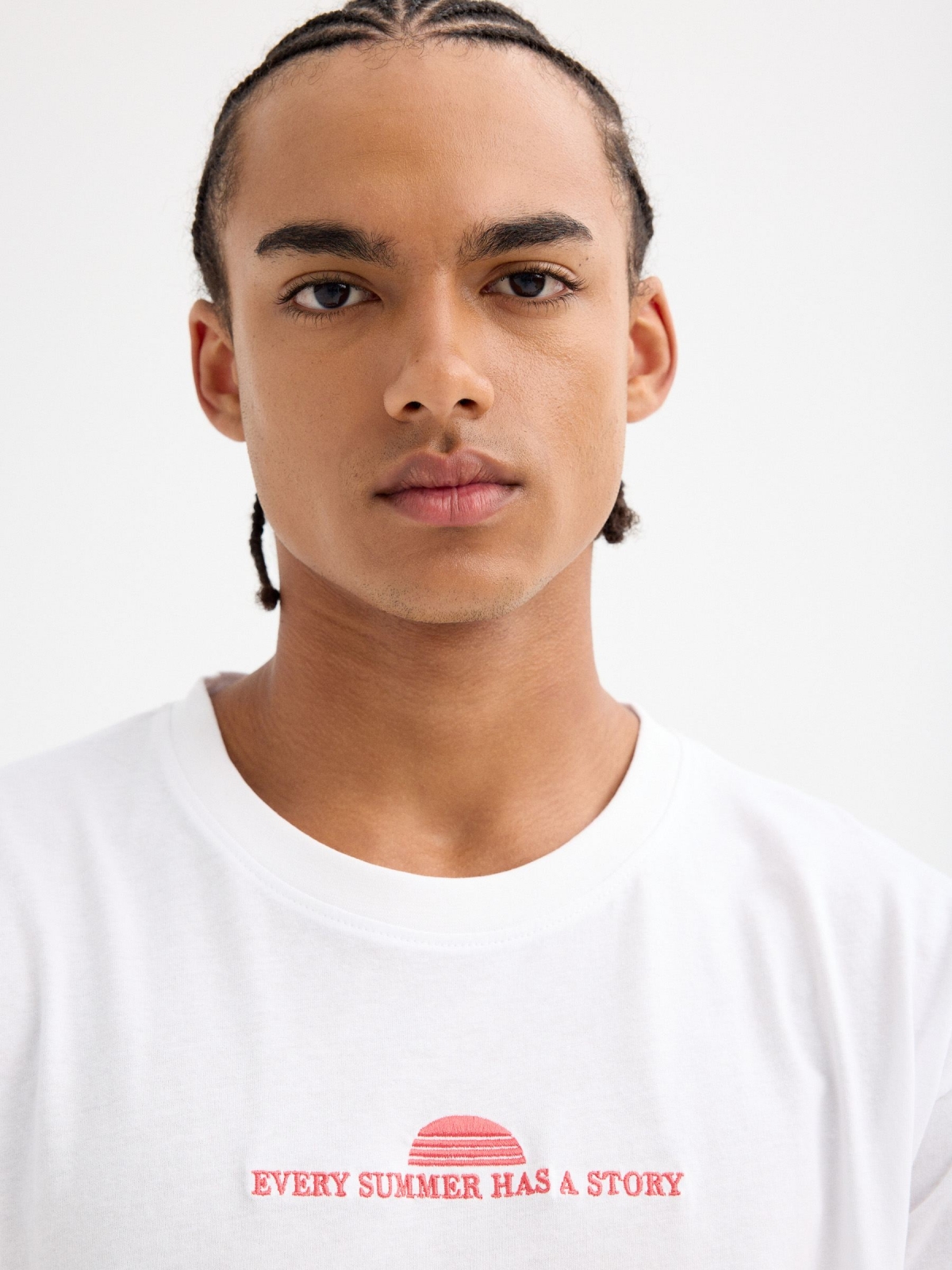 Summer print t-shirt white detail view