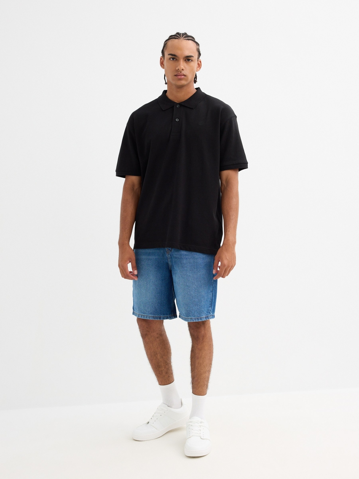 Basic polo black front view