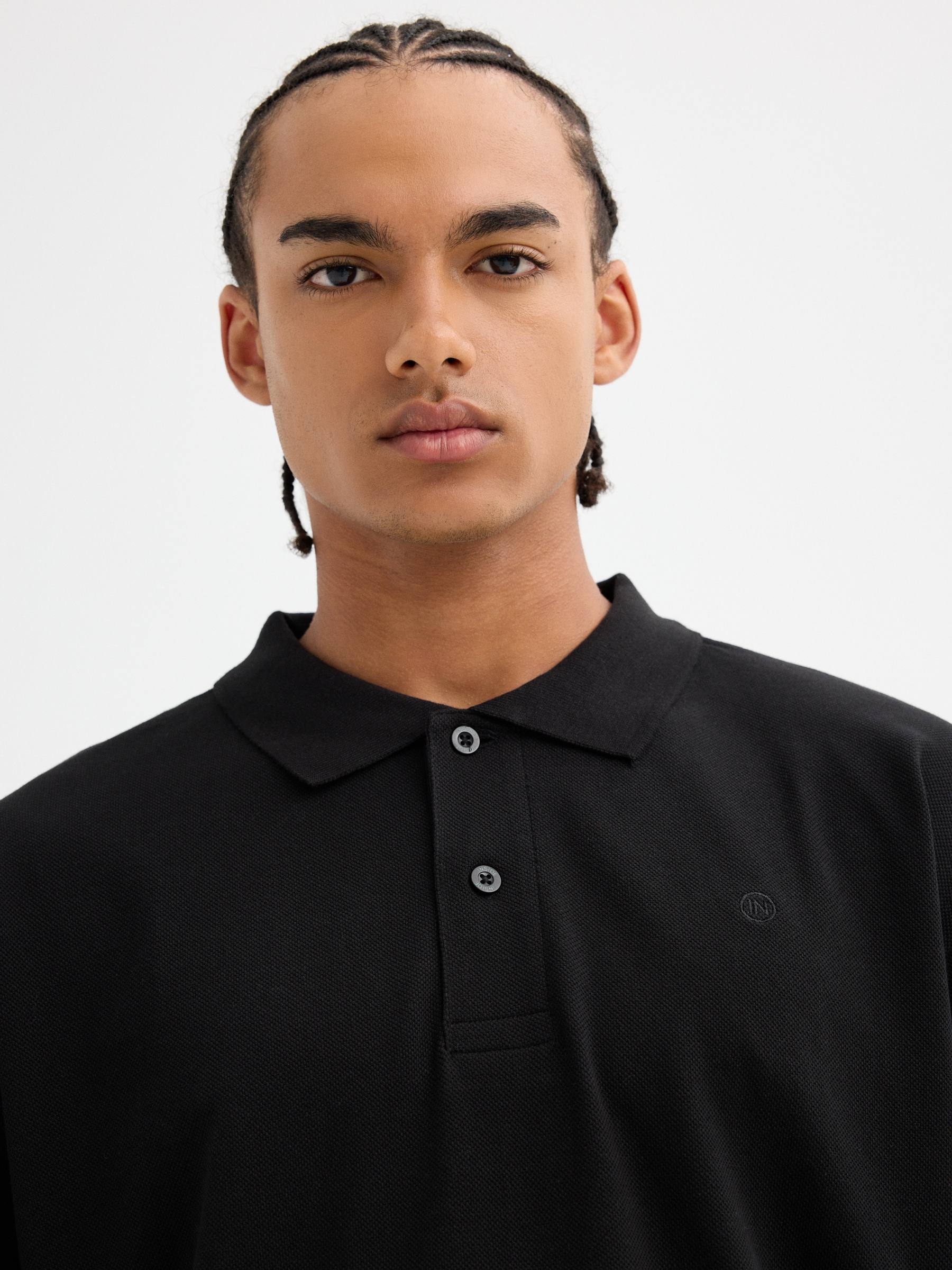 Basic polo navy middle front view