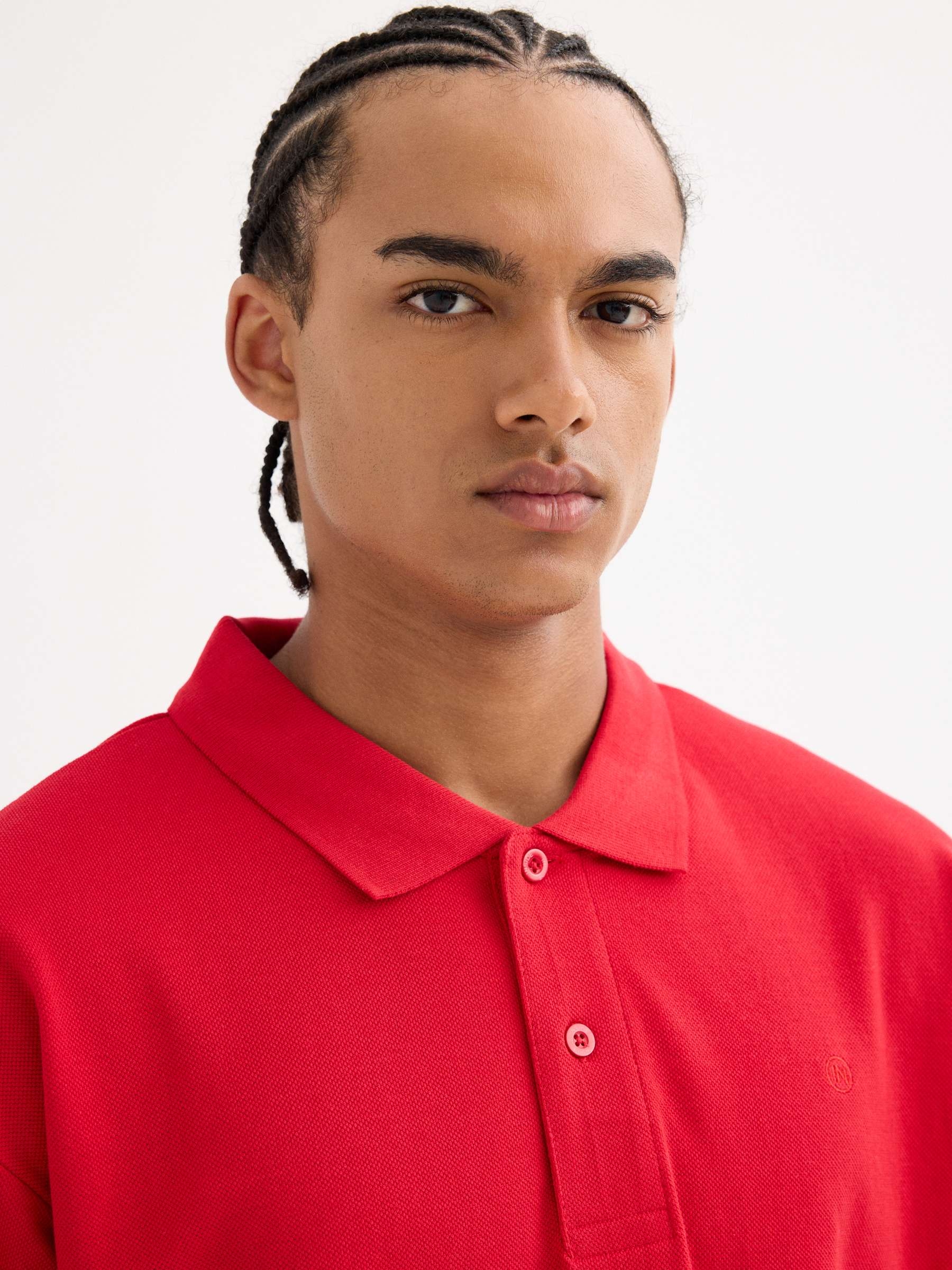 Basic polo navy middle front view