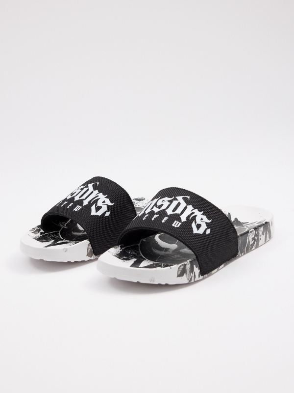 Black slide sandals black 45º front view
