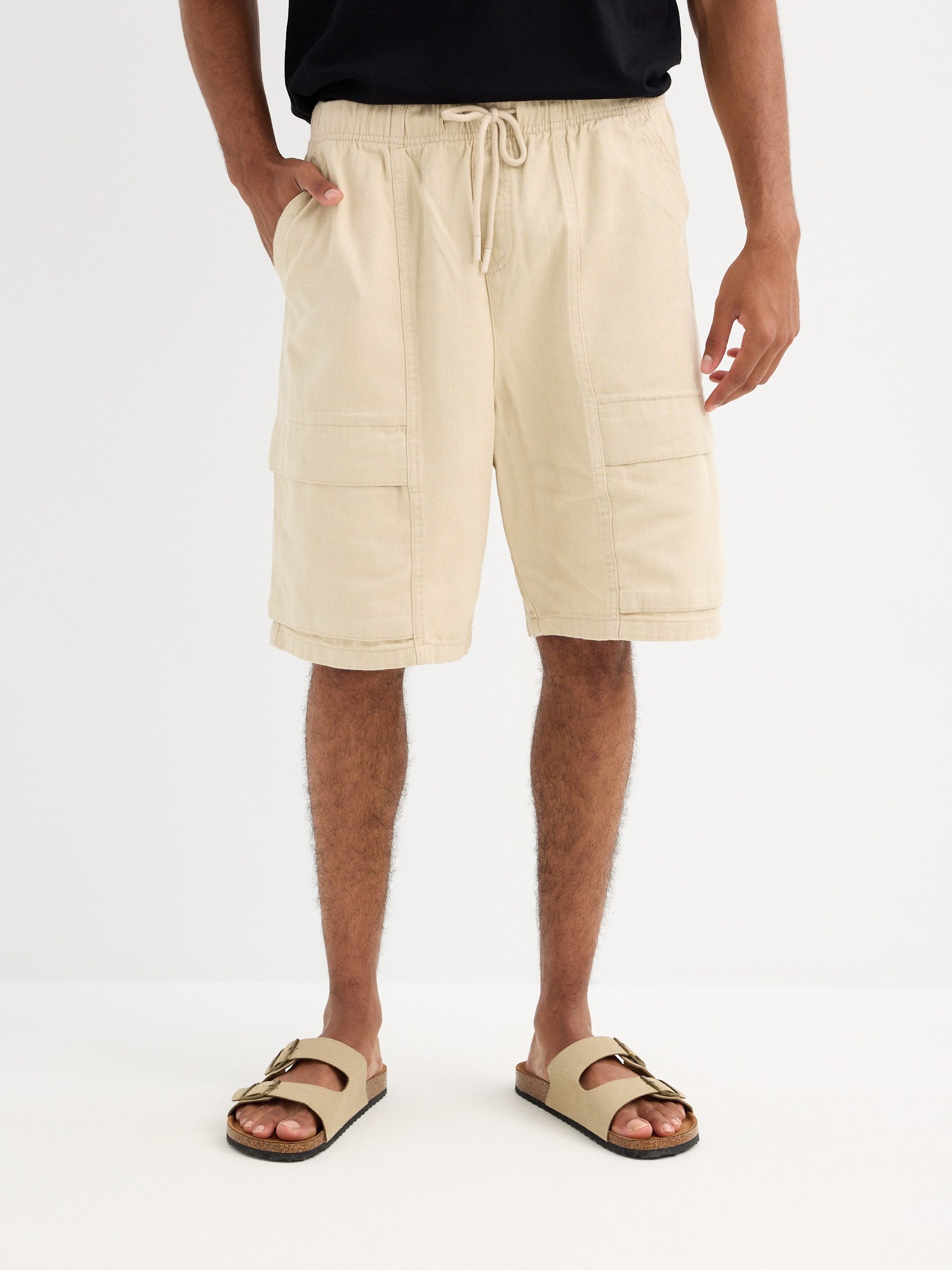 Bermuda super baggy crudo vista media frontal
