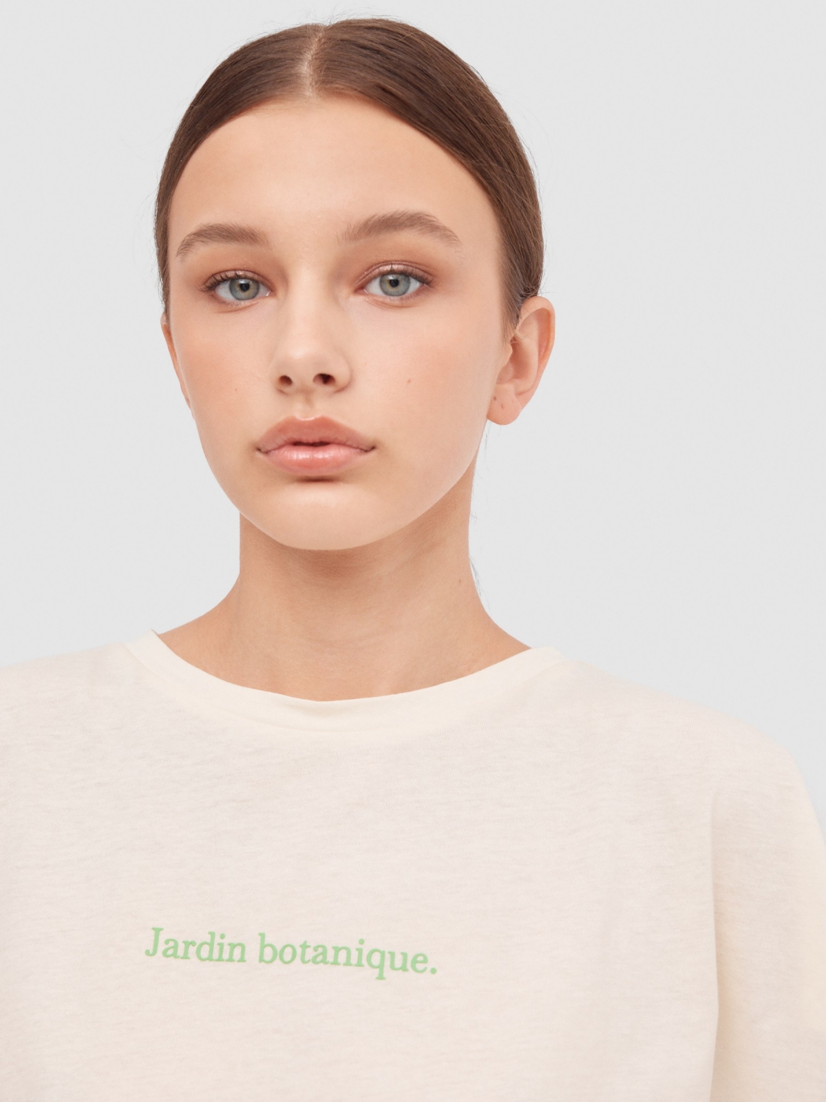 Camiseta cropped sem mangas Jardim Botânico off white vista detalhe