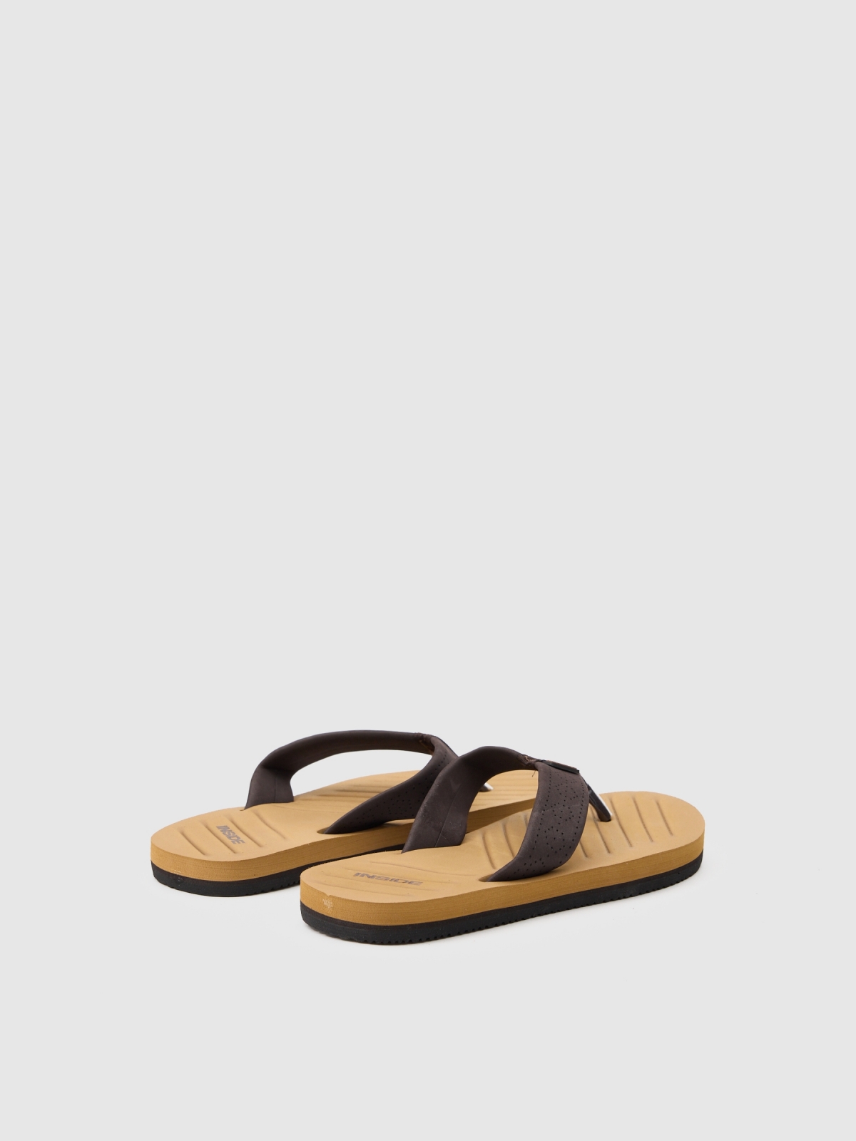 Brown flip flop dark brown 45º front view