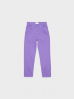 %Pto% Mom jeans com cinco bolsos púrpura vista frontal