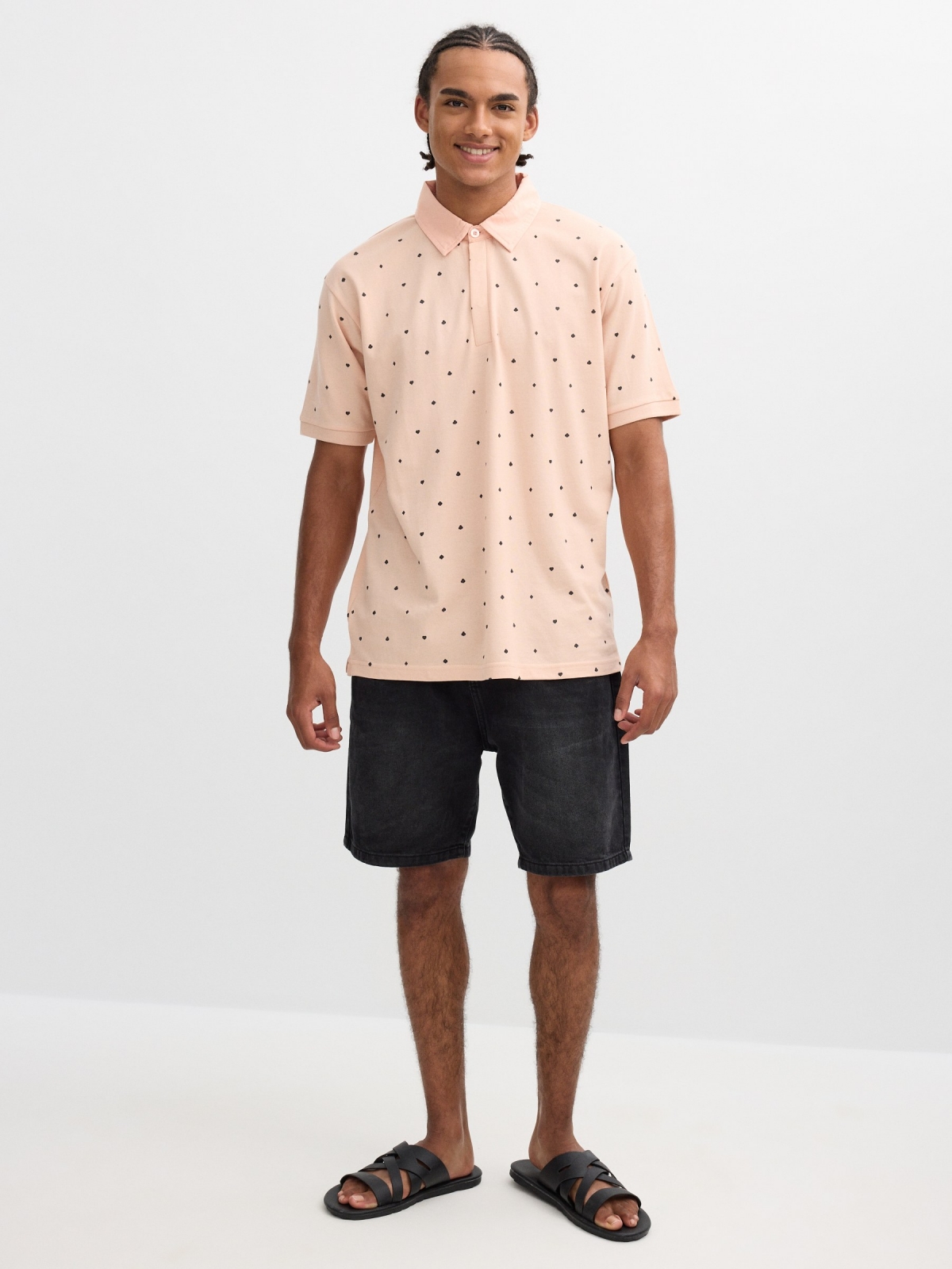 Polo estampado miniprint rosa nude vista geral frontal