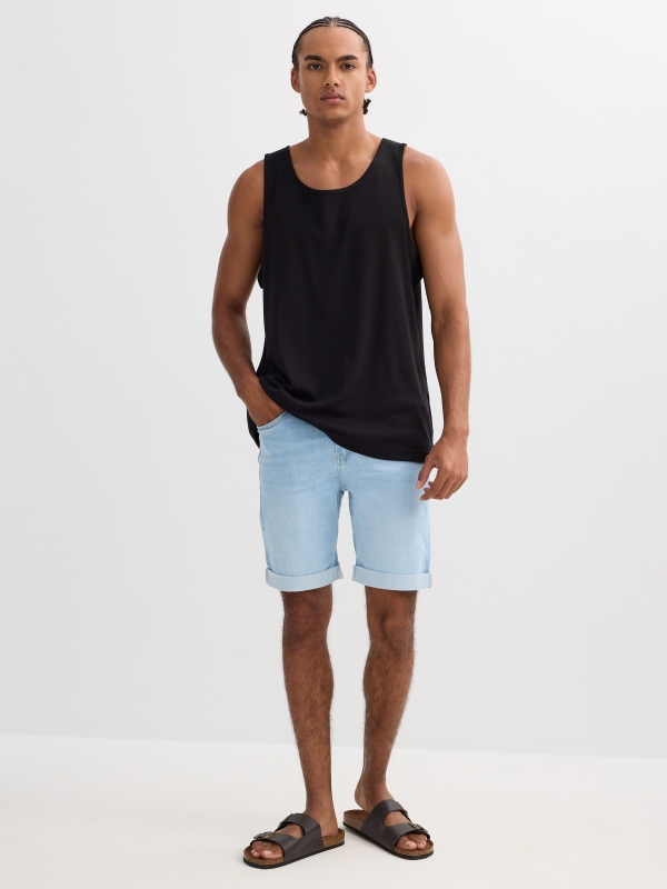 Calções de Bermudas Skinny Denim azul vista meia frontal