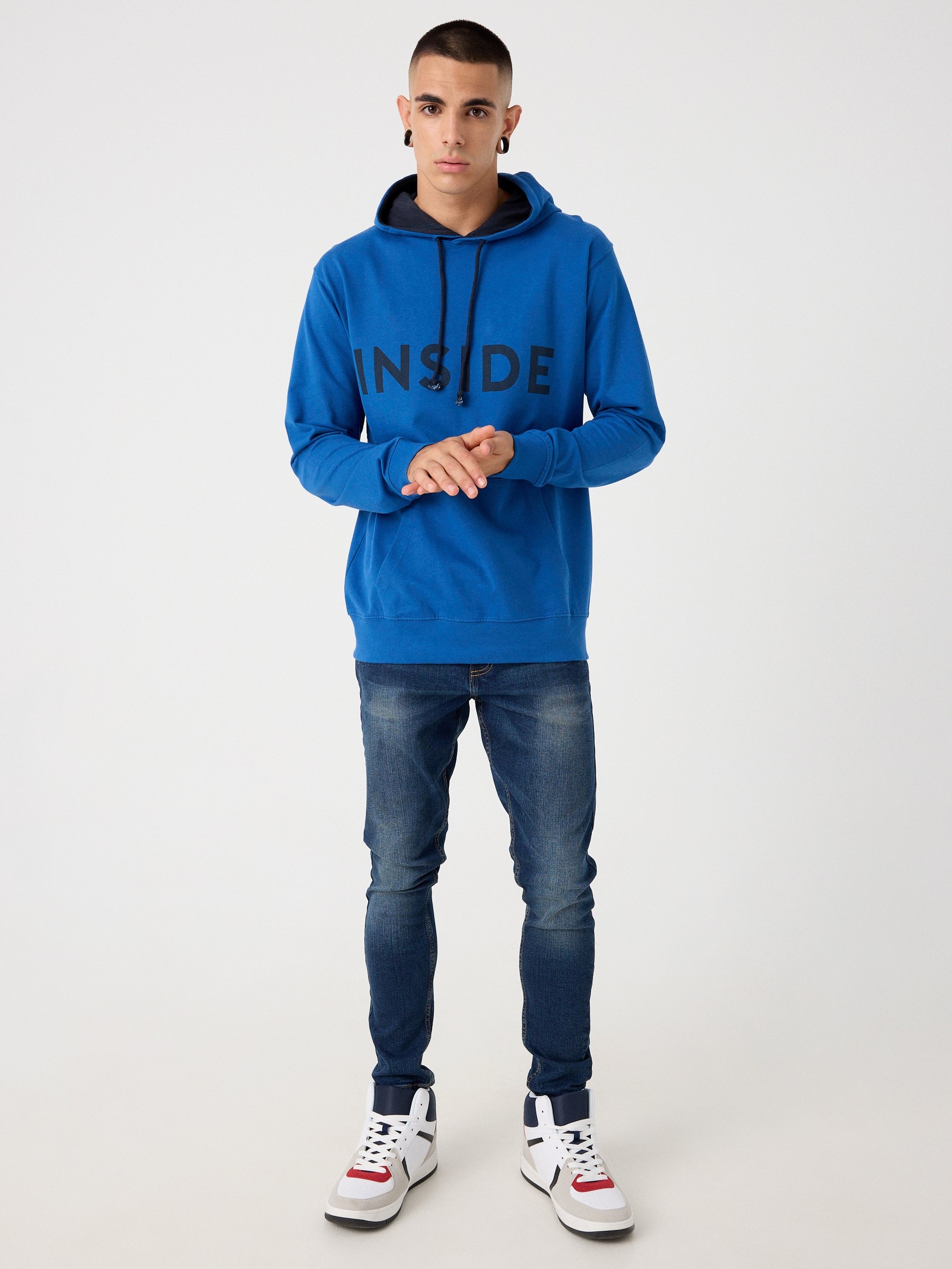 Basic kangaroo sweatshirt blue middle front view