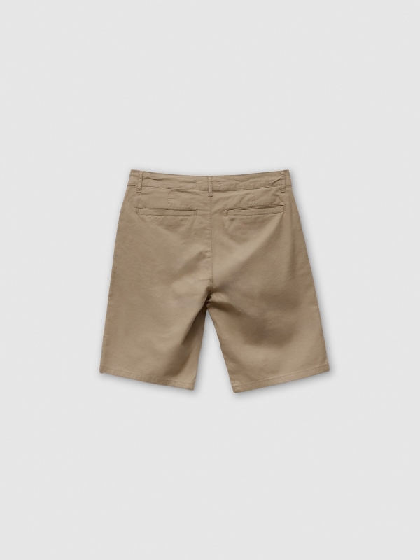 Bermuda chino beige vista trasera