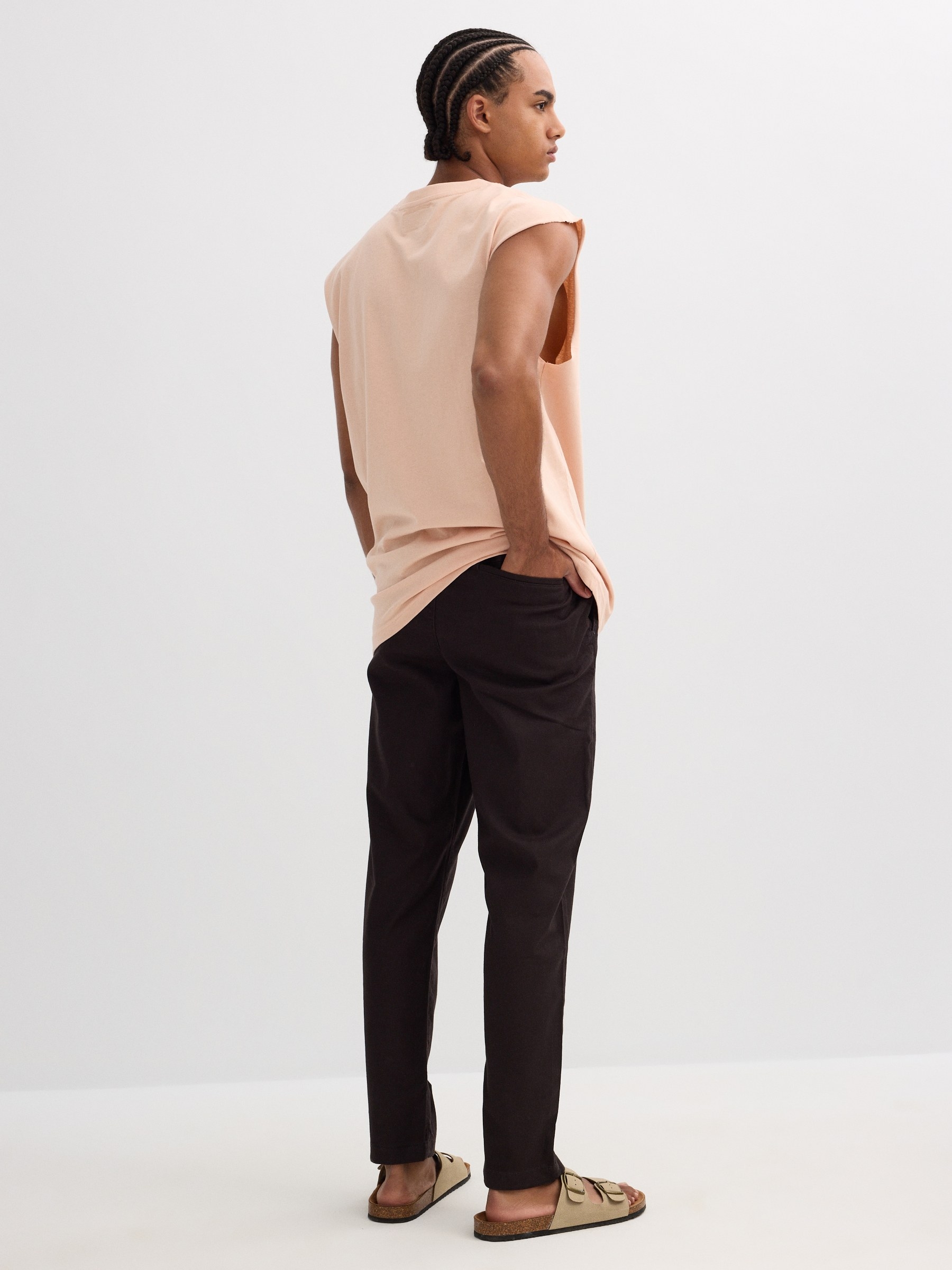 Linen pants black front view