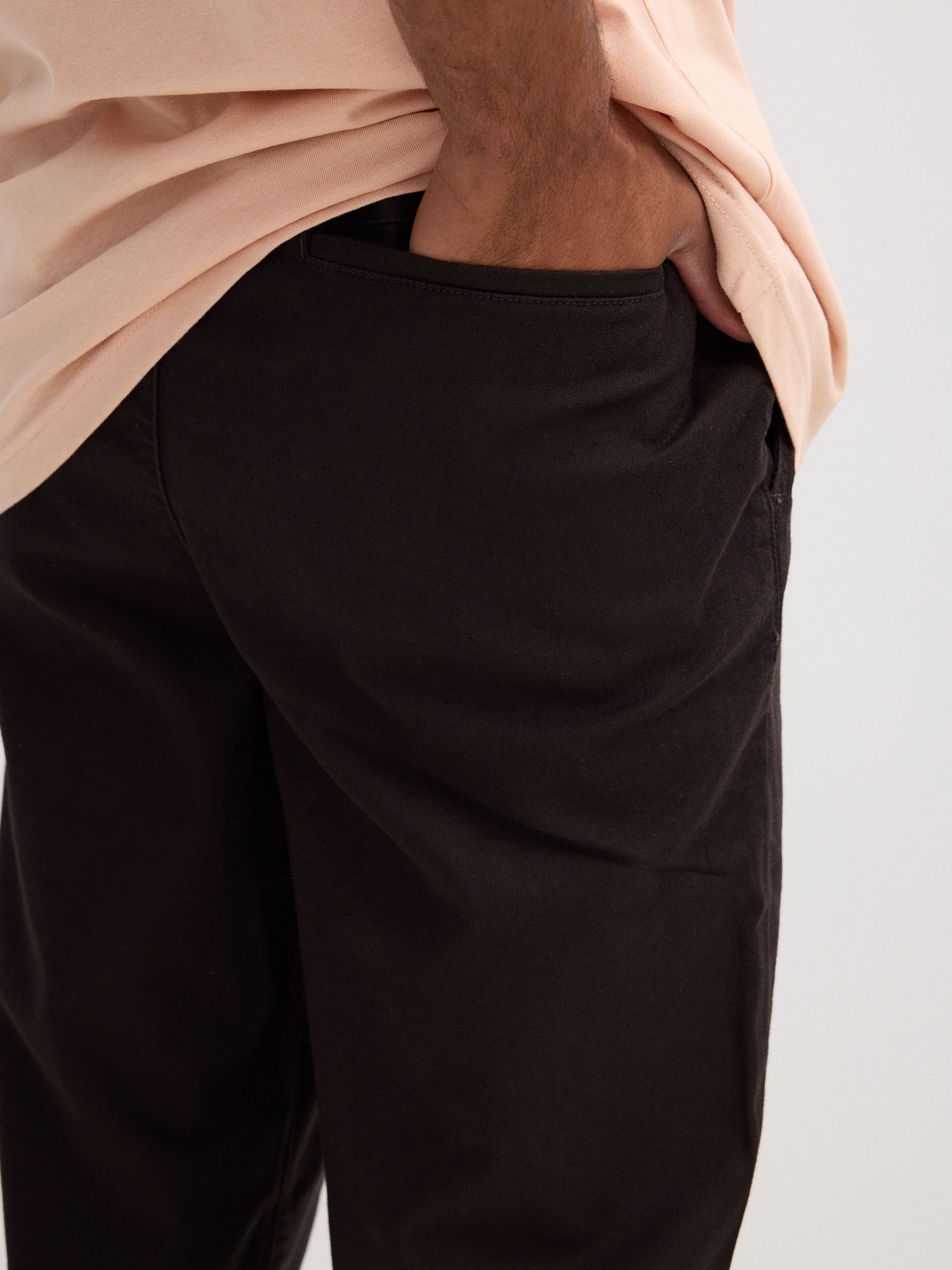 Linen pants black front view