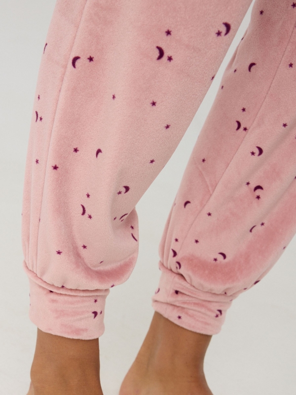 Velvet pajamas pink detail view