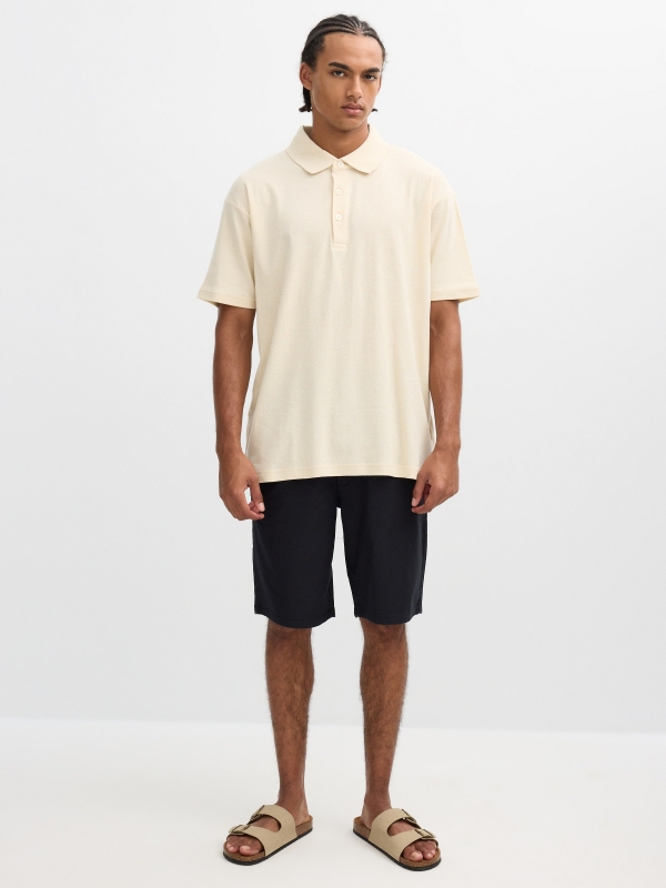 Chino Bermuda black middle front view