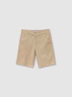 %Pto% Bermuda chino bege vista frontal