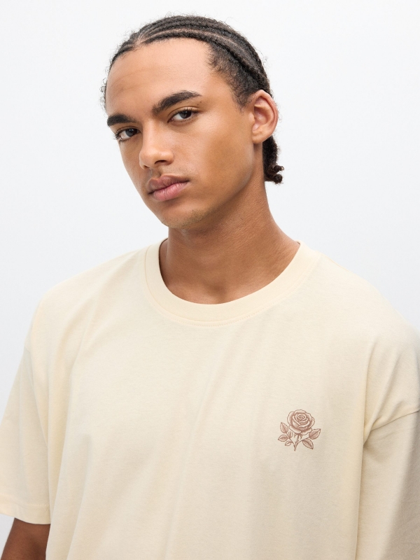 T-shirt with rose print sand detail view