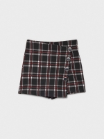 %Pto% Skort de cuadros rojos con botones negro vista frontal