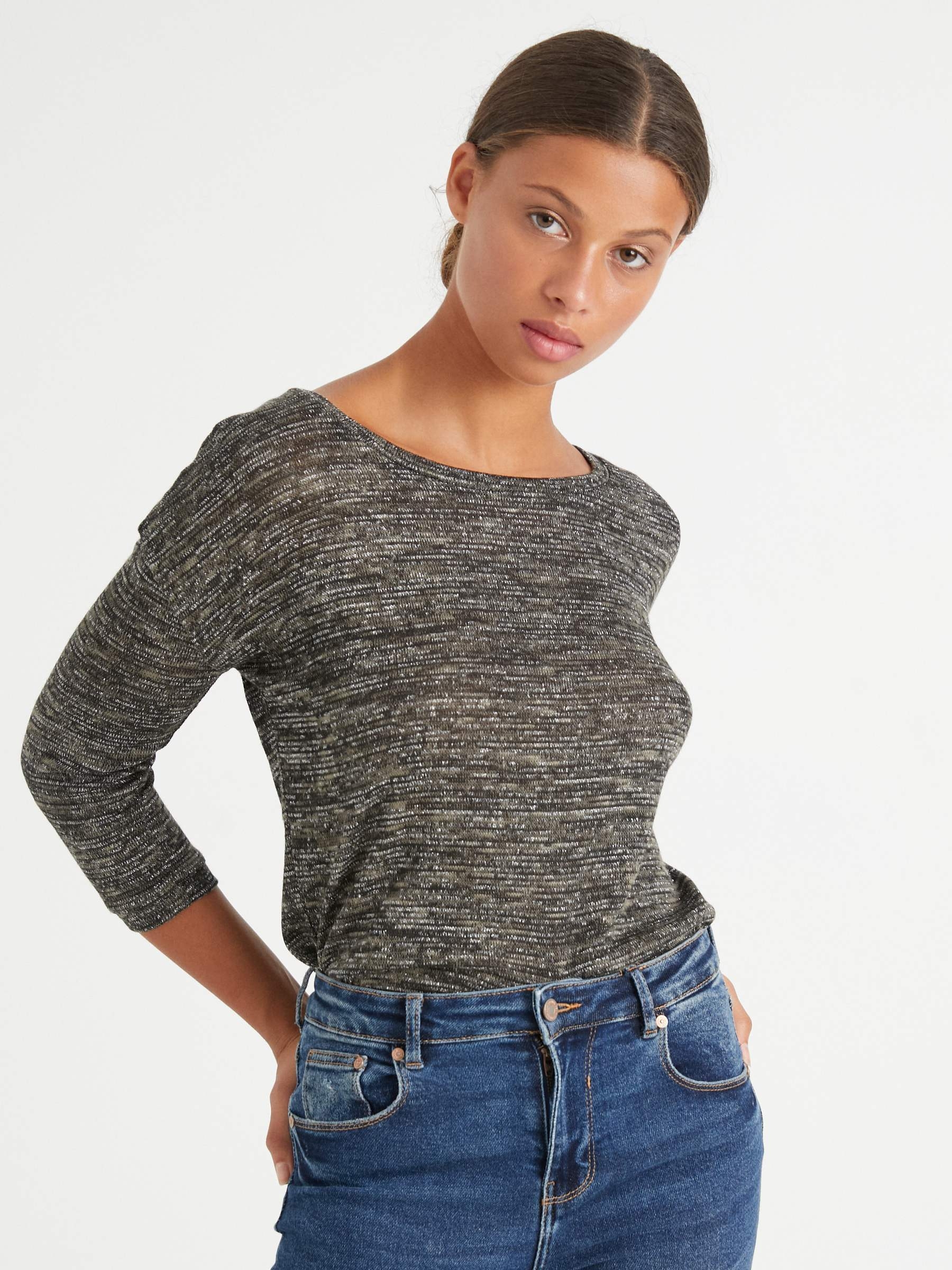 Camiseta jaspeado en colores verde vista media frontal