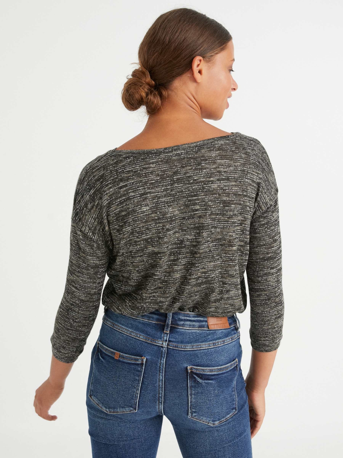 T-shirt marbled in colors green middle back view