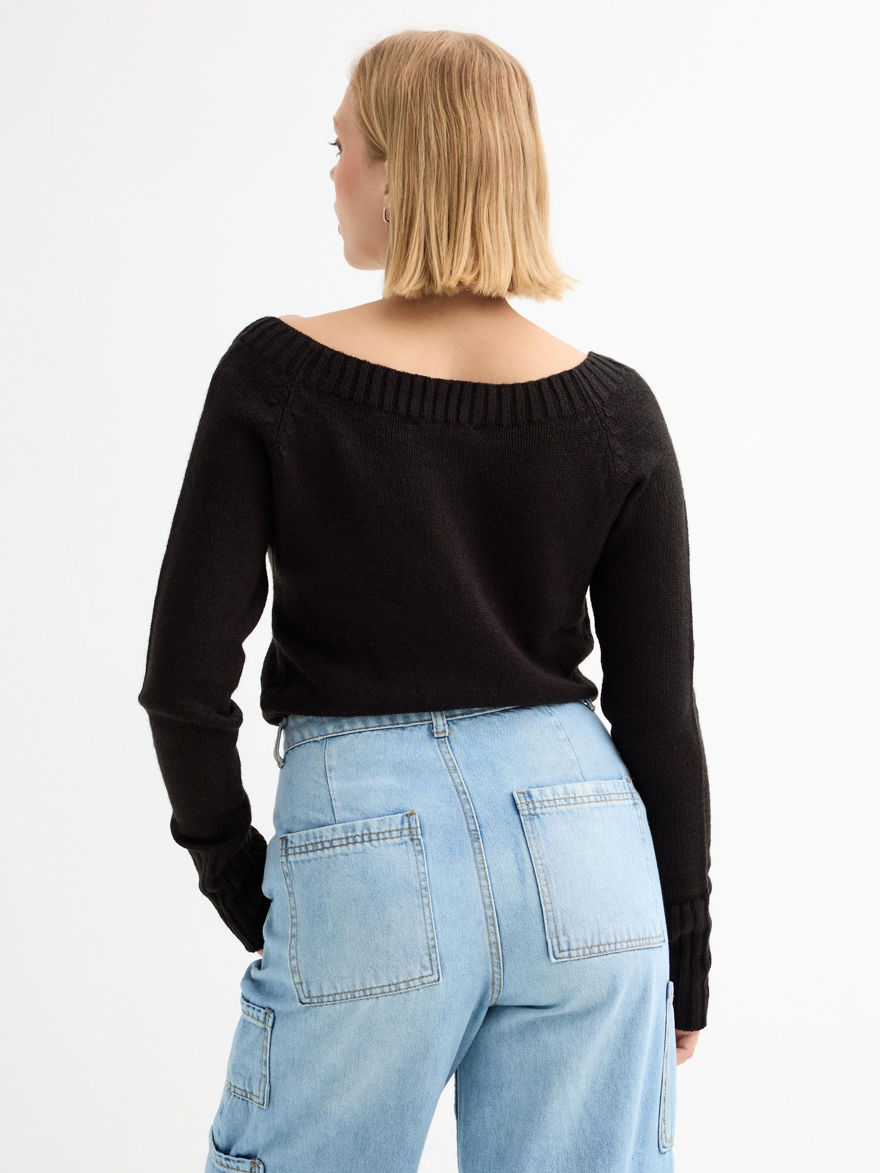 Marbled boat sweater black middle front view