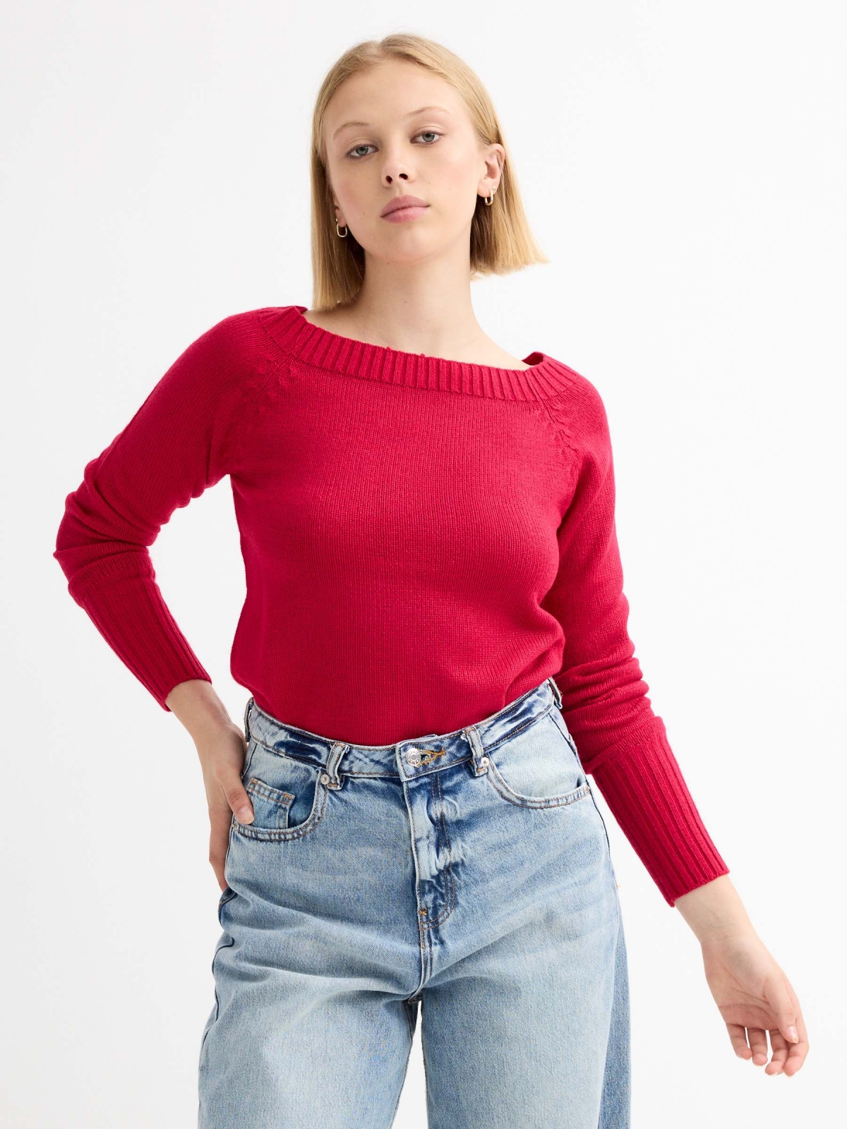 Marbled boat sweater red middle front view