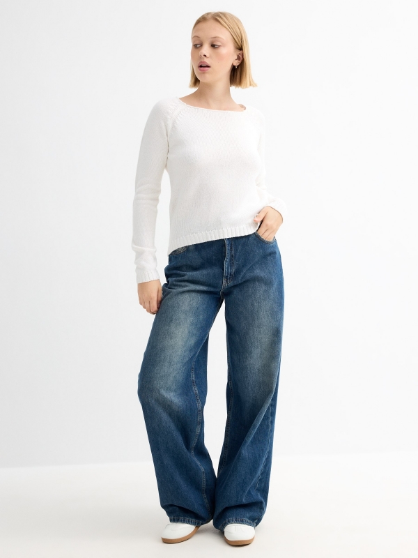 Camisola básica com gola redonda branco vista geral frontal