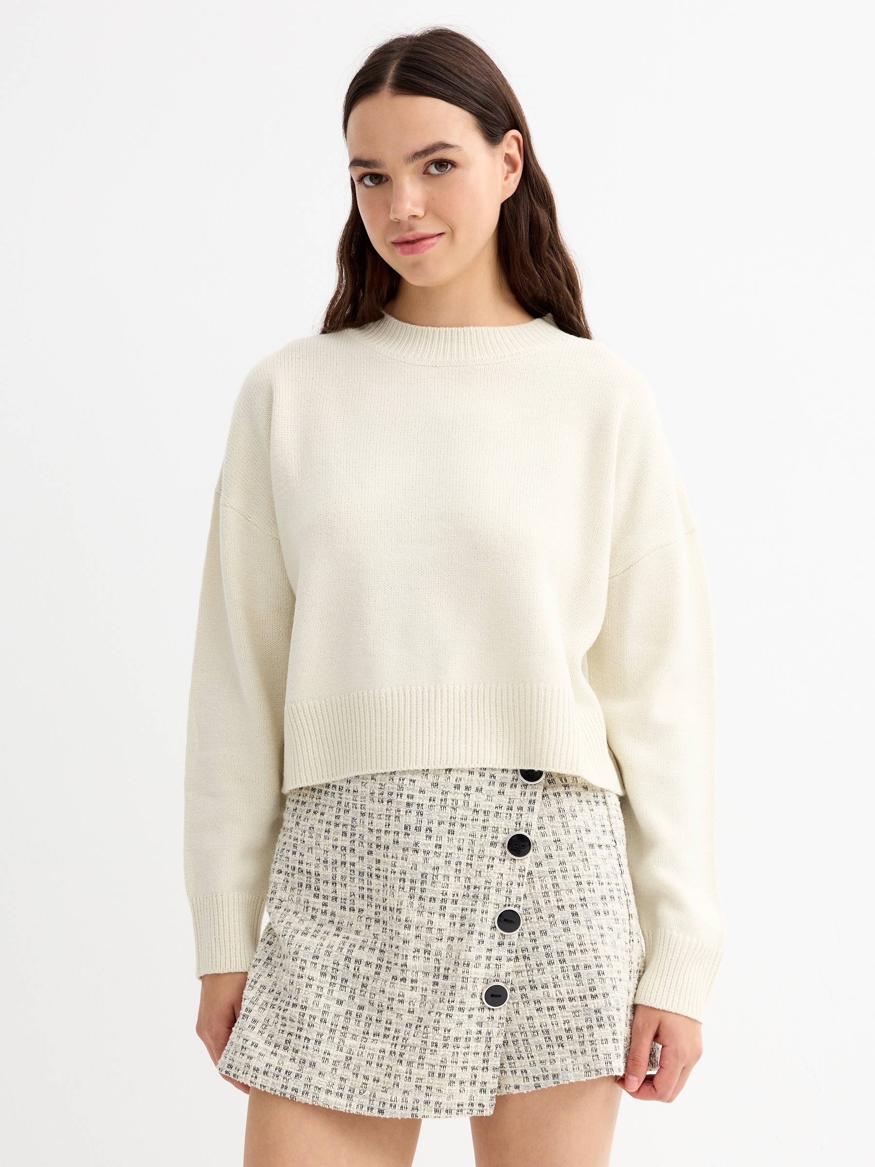 Crewneck jumper off white middle front view