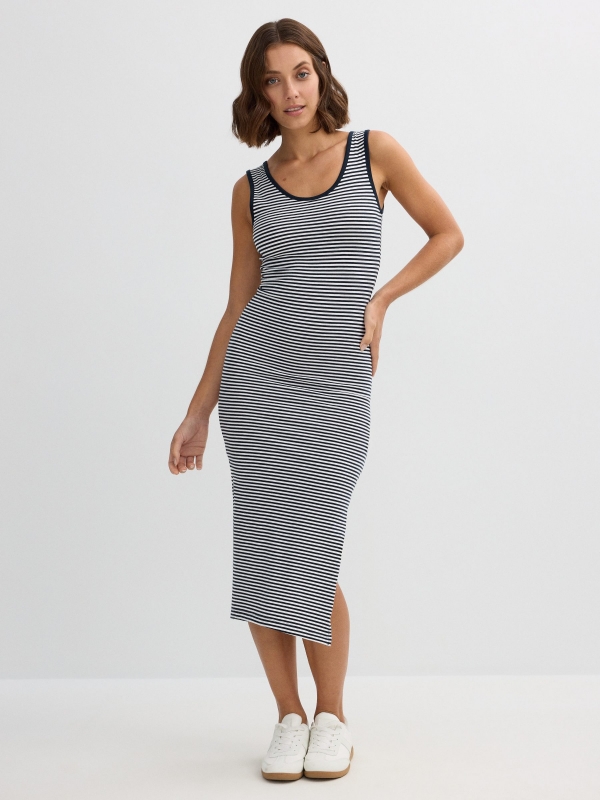 Vestido midi listrado azul marinho vista meia frontal