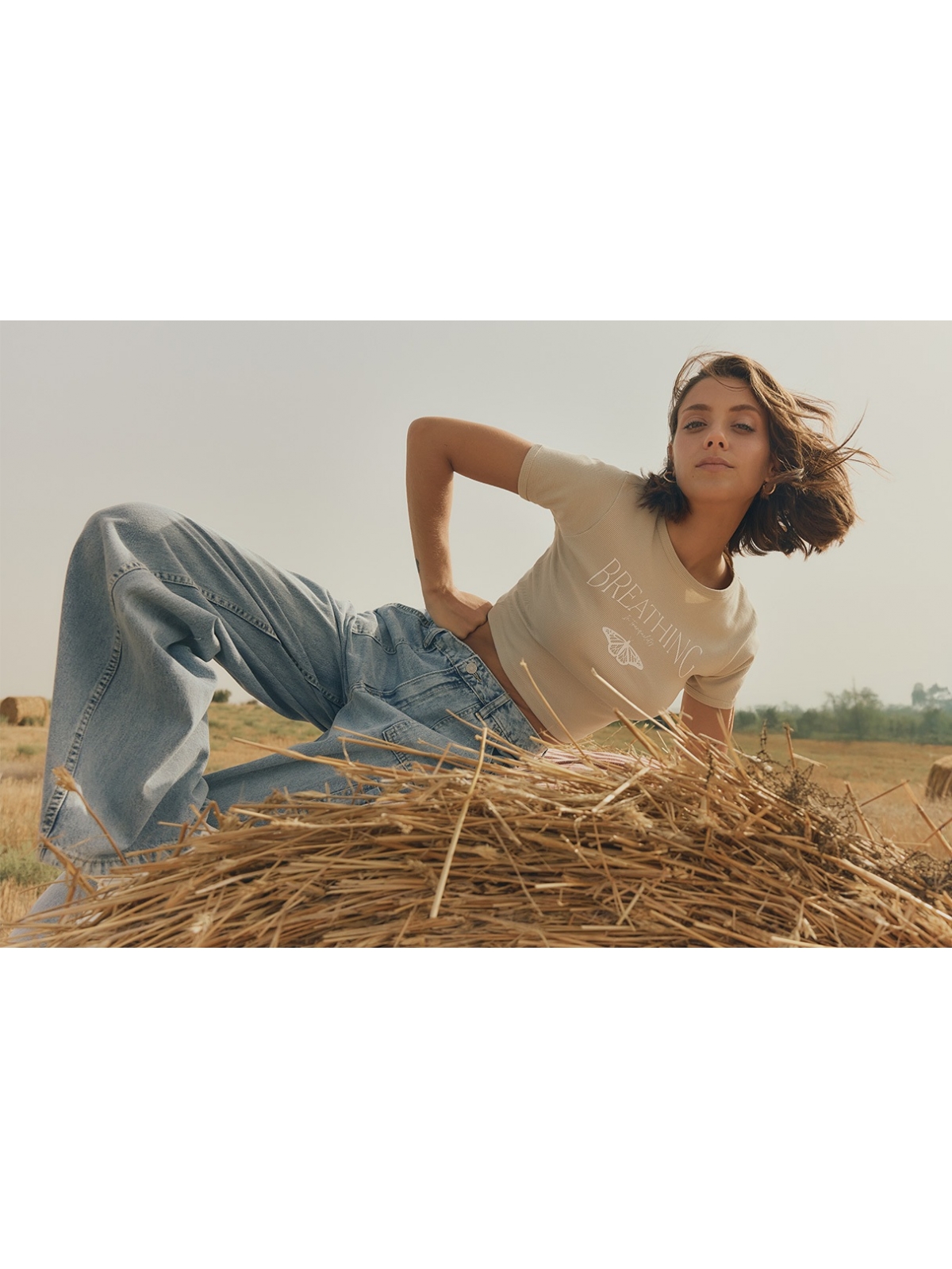 %NewExtra% Ribbed short sleeve crop top taupe