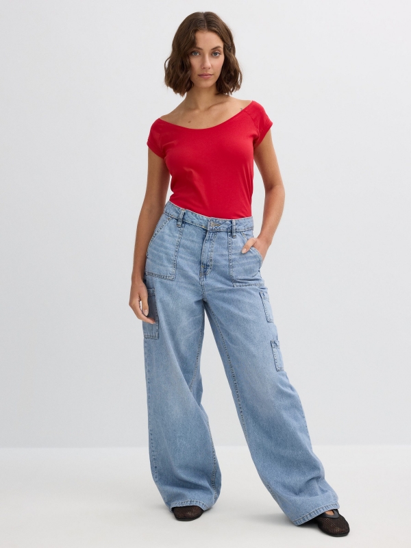 T-shirt básica manga curta carmim vista geral frontal