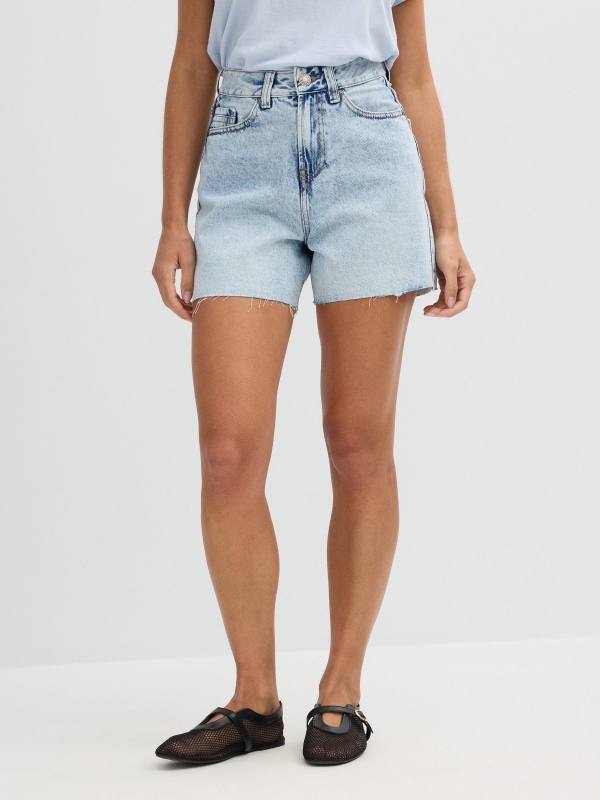 Bermuda denim tiro alto azul vista media trasera