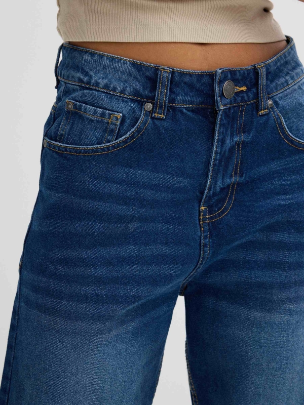 Denim Bermuda blue detail view